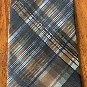 3/$25 Joseph & Fiess International Tie EUC